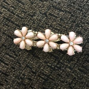 NWOT Floral Elastic Stretch Bracelet